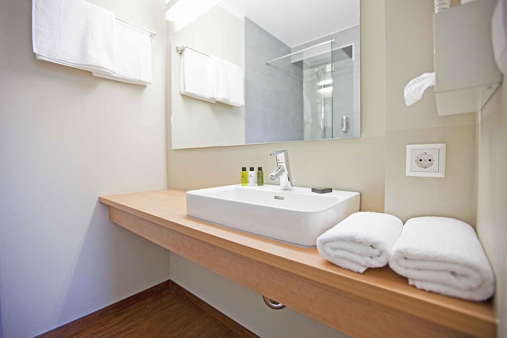 Sebcity Hotel Ellwangen Pokój zdjęcie